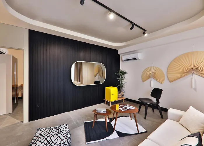 Luff Boutique - Adult Only 3*