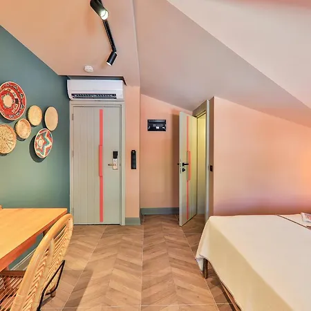 Luff Boutique - Adult Only Otel 2*