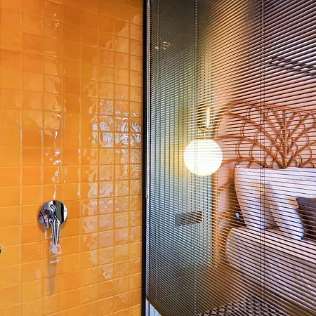 Luff Boutique - Adult Only 3*