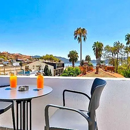 Luff Boutique - Adult Only 3*