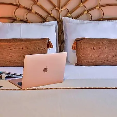 Luff Boutique - Adult Only Hotel