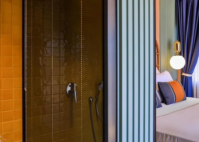 Luff Boutique - Adult Only 3*