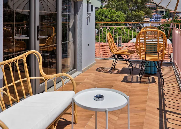 Luff Boutique - Adult Only Hotel